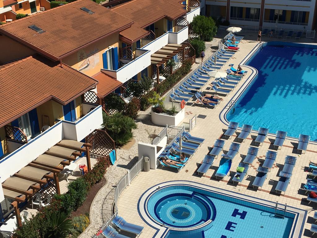 Aparthotel Villaggio Hemingway - Family Aparthotel