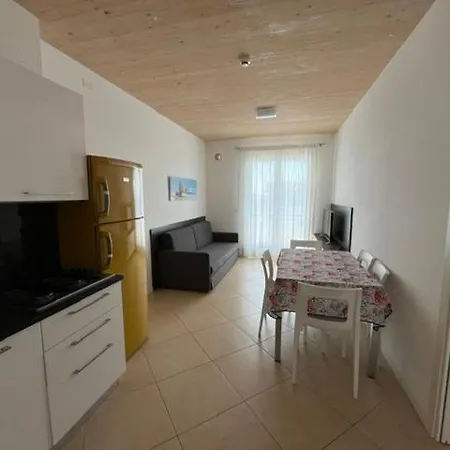Villaggio Hemingway - Family Aparthotel Caorle Exterior photo