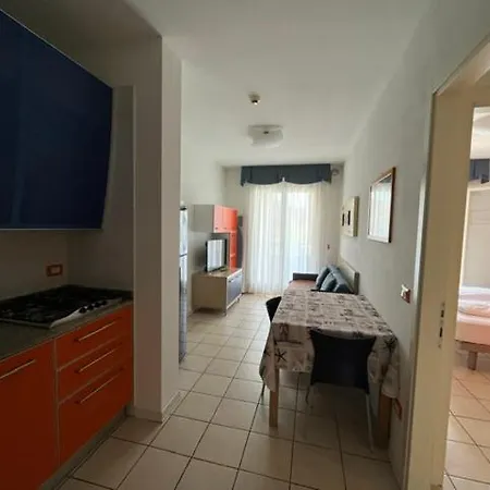 Villaggio Hemingway - Family Aparthotel Caorle Exterior photo