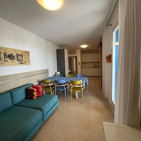 Villaggio Hemingway - Family Aparthotel Caorle Exterior photo