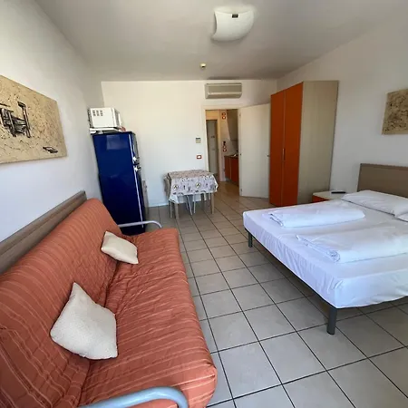 Villaggio Hemingway - Family Aparthotel Caorle Exterior photo
