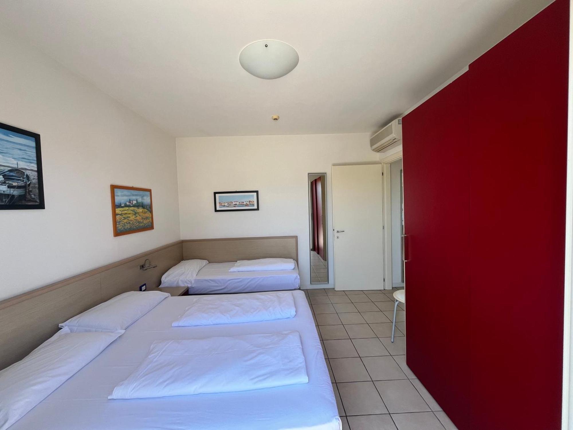 Aparthotel Villaggio Hemingway - Family 3*