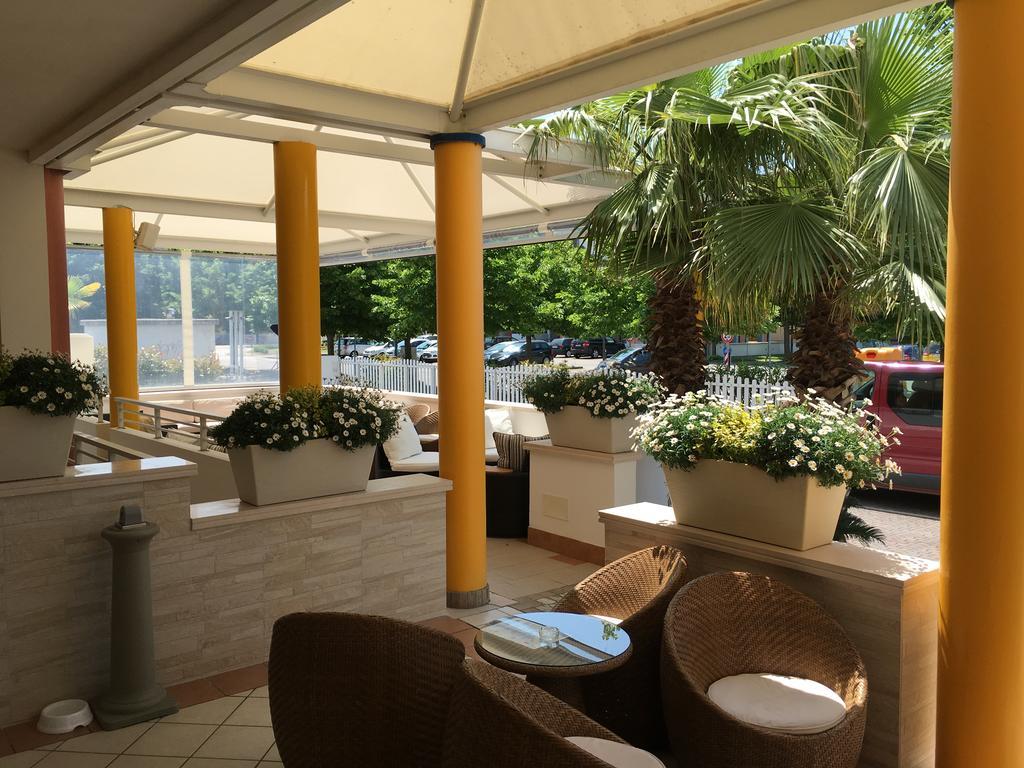 Aparthotel Villaggio Hemingway - Family 3*